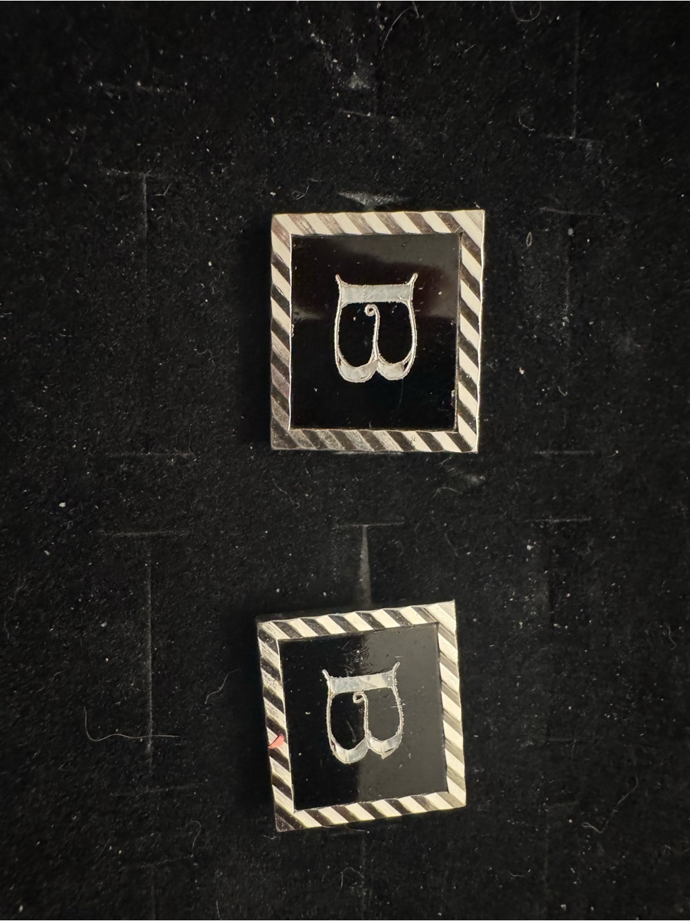 Vintage SWANK Cufflinks Black Silver Tone Square Mid Century Men’s Cuff Links
